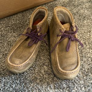 Twisted X women’s moccasins